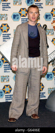 Ronan Keating MTV Awards.Chanteur Ronan Keating lors des MTV Europe Music Awards 2002, au Palazzo Sant Jordi, Barcelone, Espagne. Banque D'Images