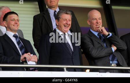 Football - Barclays Premier League - West Bromwich Albion / Manchester United - The Hawthorns.Roy Hodgson, directeur de l'Angleterre (au centre) dans les tribunes des Hawthorns avant le coup d'envoi Banque D'Images