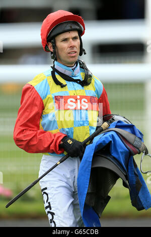 Courses hippiques - 2013 Dante Festival - Tattersalls Musidora Stakes Day - York Racecourse.Graham Lee, jockey Banque D'Images