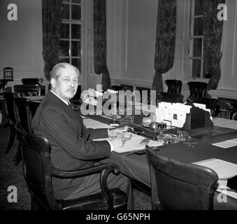 Politique - Harold Macmillan - 10 Downing Street Banque D'Images