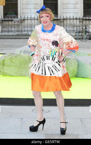 The Royal Academy Summer Exhibition Preview Party - Londres.Grayson Perry arrive à la soirée de prévisualisation de l'exposition d'été à la Royal Academy de Londres. Banque D'Images