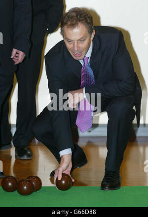 Tony Blair visites Club Community Sports Centre, Hartlepool Banque D'Images