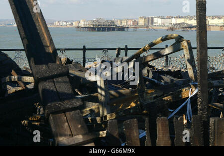 BRIGHTON PALACE PIER - FIRE Banque D'Images