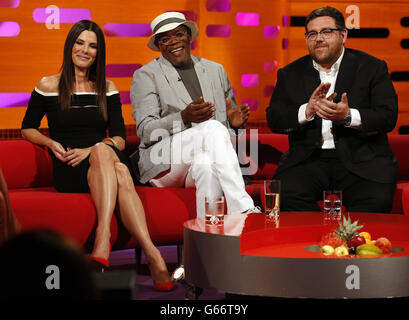 (De gauche à droite) Sandra Bullock, Samuel L Jackson et Nick Frost, pendant le tournage du Graham Norton Show aux London Studios, à Londres, pour être transmis sur BBC One vendredi. Photo datée du 12/06/13 Banque D'Images