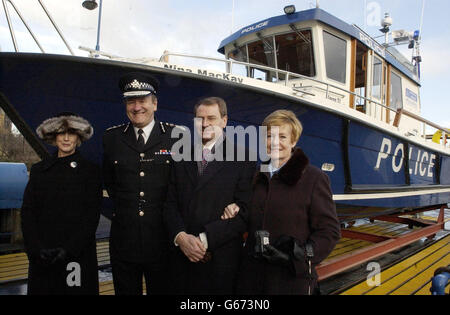 Bateau de patrouille maritime Lancement rapide Banque D'Images