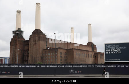 Vue générale de la station électrique Battersea à Londres. Cameron a déclaré qu'il était « à propos du temps » lorsqu'il a salué le début d'un réaménagement de la centrale électrique de Battersea d'une valeur de 8 milliards de livres sterling. Banque D'Images