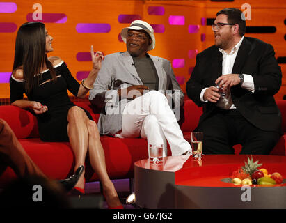 Sandra Bullock, Samuel Jackson et Nick Frost pendant le tournage du spectacle Graham Norton de cette semaine aux London Studios, à Londres. Banque D'Images