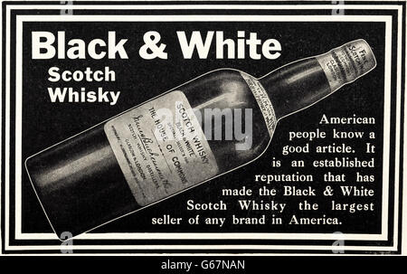 Old vintage original magazine américain annonce à partir de l'époque édouardienne datée 1910. Publicité Publicité Black & White Scotch Whisky