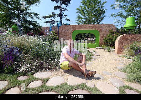 RHS Hampton court Palace Flower Show 2013.Matthew Childs avec son Ecover Garden qui a remporté le meilleur spectacle au RHS Hampton court Palace Flower Show. Banque D'Images