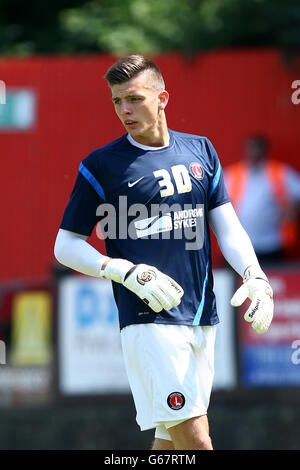 Football - pré saison amicale - Welling United v Charlton Athletic - Park View Road. Nick Pope, gardien de but de Charlton Athletic Banque D'Images