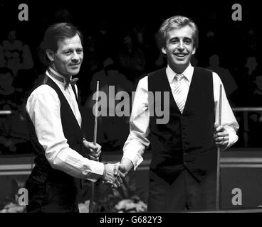 Alex Higgins et Terry Griffiths Banque D'Images