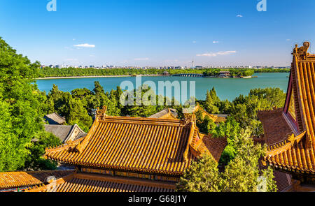 Le Lac de Kunming vu du Palais d'été - Beijing Banque D'Images