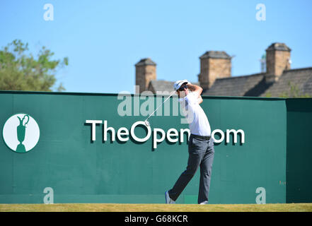 Justin Rose, d'Angleterre, est au premier jour de la deuxième journée du Championnat d'Open de 2013 au Club de golf de Muirfield, East Lothian. Banque D'Images