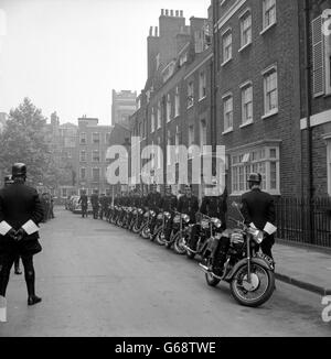 Politique - John Kennedy Visite d'État du Royaume-Uni - Buckingham Palace Banque D'Images