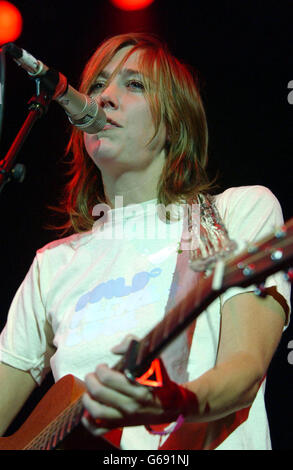 Beth Orton un gros pas de concert anti-guerre Banque D'Images