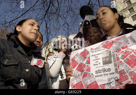 La guerre contre les manifestants Banque D'Images