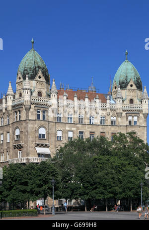 Hongrie Budapest Place de la liberté Szabadság tér Banque D'Images