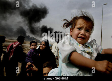 Guerre en Irak Basra famille Banque D'Images