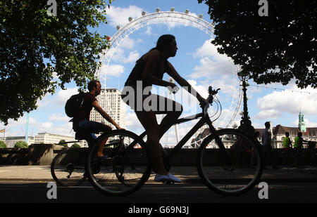 Cyclisme - Grand Prix de Ridelondon - première journée - Londres.Cyclistes pendant la première journée du Grand Prix de Ridelondon, Londres. Banque D'Images