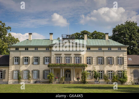 Avant de l'Rastede château en Basse-Saxe, Allemagne Banque D'Images