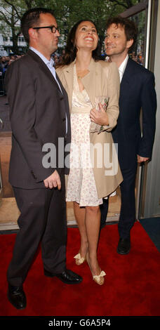 Matthew Perry, Minnie Driver et Colin Firth arrivent à Odeon West End, Londres, pour la première du film britannique de Hope Springs. Banque D'Images