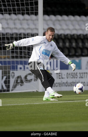 Football - pré-saison - St Mirren v Newcastle United - St Mirren Park. Rob Elliot, gardien de but de Newcastle United Banque D'Images