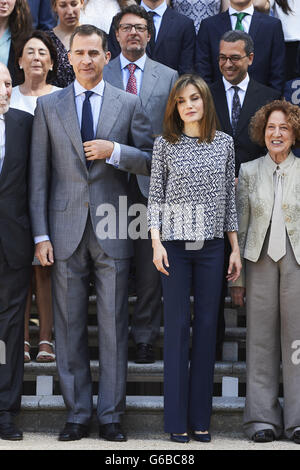 Madrid, Madrid, Espagne. 24 Juin, 2016. Le roi Felipe VI d'Espagne, la Reine Letizia d'Espagne ont assisté à une audience par le Conseil de Fondation Comité Espagnol des United World Colleges, sponsors et des bourses d'étudiants boursiers au Palais de la Zarzuela, le 24 juin 2016 à Madrid Crédit : Jack Abuin/ZUMA/Alamy Fil Live News Banque D'Images