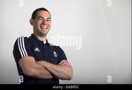 Adam 'AJ' Rosen, en Grande-Bretagne, pose pendant la journée d'ouverture des médias à l'université de Bath, à Bath Banque D'Images