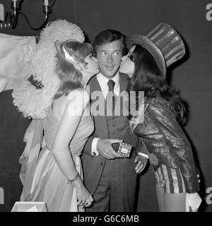 Divertissement - Variety Club de Grande-bretagne - Roger Moore - Londres Banque D'Images