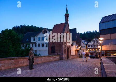 Nikolaus chapelle sur le pont Nikolausbrücke, rivière Nagold, Calw, Allemagne, Bade-Wurtemberg, Schwarzwald, Forêt-Noire Banque D'Images