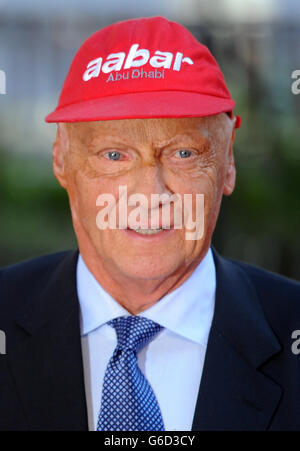 Première « Rush » - Londres.Niki Lauda assiste au premier ministre de Rush à Odeon Leicester Square, Londres. Banque D'Images