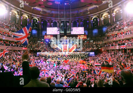 Dernière nuit des Proms 2013.Vue générale du Royal Albert Hall de Londres pendant la dernière nuit des Proms. Banque D'Images