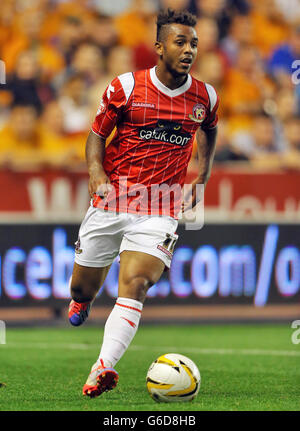 Soccer - Johnstones Paint Trophy - Wolverhampton Wanderers v Walsall - Molineux.Walsall's Ashley Hemmings Banque D'Images