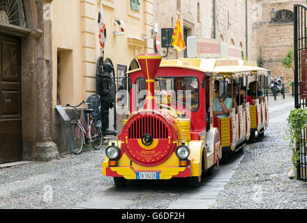 Train touristique à Alghero Sardaigne Italie Banque D'Images