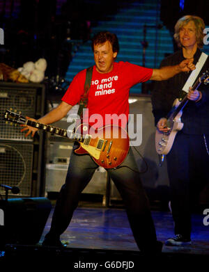 Sir Paul McCartney - concert de Liverpool Banque D'Images