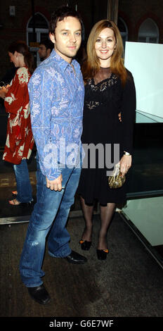 Le chanteur Darren Hayes, qui arrive au Odeon Covent Garden à Londres pour la première du film de charité britannique Hoover Street Revival. Banque D'Images