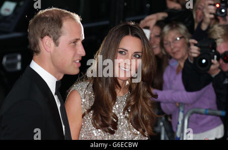 Le duc et la duchesse de Cambridge arrivent au Tusk conservation Awards inaugural à la Royal Society, Londres. Banque D'Images