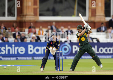 Cricket - Yorkshire Bank Pro40 final - Glamorgan / Notinghamshire - terrain de cricket de Lord.Chris Read de Notinghamshire lors de la finale de la Yorkshire Bank Pro40 au Lord's Cricket Ground, Londres. Banque D'Images