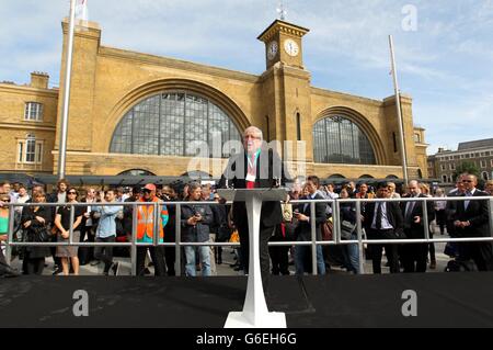 Ouverture de Kings Cross Square Banque D'Images