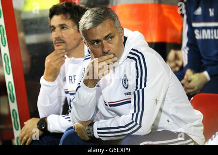 Soccer - Capital One Cup - Troisième round - Swindon Town v Chelsea - County Ground Banque D'Images