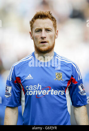 Football - Barclays Premier League - Newcastle United / Hull City - St James' Park.Stephen Quinn, Hull City Banque D'Images