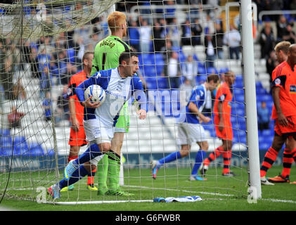 Football - Championnat Sky Bet - Birmingham City / Bolton Wanderers - St Andrew's.Lee Novak de Birmingham célèbre le seul but de Nikola Zigic (à droite) City Banque D'Images