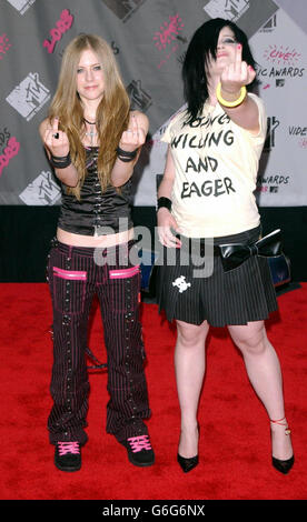 Lavigne & Osbourne - MTV Video Music Awards 2003 Banque D'Images