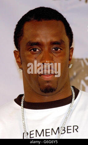 P Diddy - MTV Video Music Awards.P Diddy arrive pour les MTV Video Music Awards au radio City Music Hall de New York, Etats-Unis. Banque D'Images