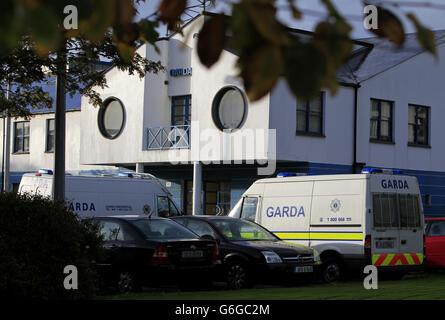 Une vue générale de la gare de Tallaght Garda, Belgard Walk, Dublin où la jeune fille de sept ans aux cheveux blonds et aux yeux bleus a été prise avant d'être mise en garde après avoir été prise d'une famille ROM en Irlande. Banque D'Images