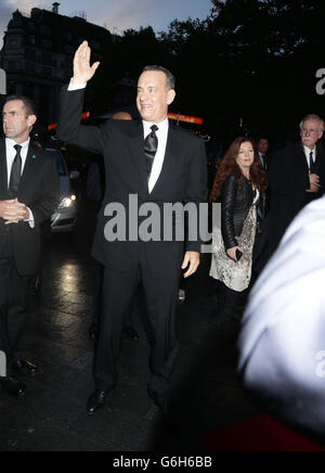 Tom Hanks au gala de la projection de Saving MR Banks, le film de clôture du 57e BFI London film Festival à Odeon Leicester Square, Londres. Banque D'Images