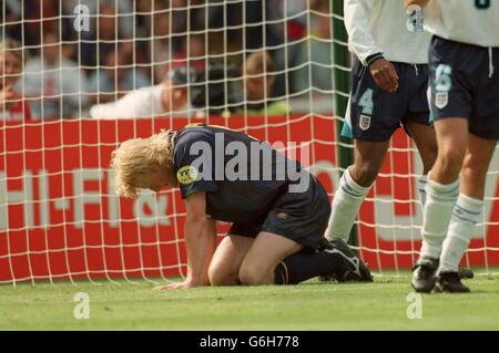 - Football - France 96 Euro v en Écosse Banque D'Images