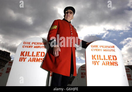 Chelsea au pensionné de protestation sur le commerce des armes Banque D'Images