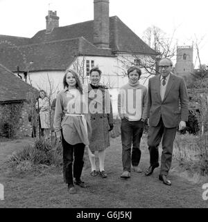 Politique - Roy Jenkins et famille - Saint Amand's House, East Hendred, Berkshire Banque D'Images