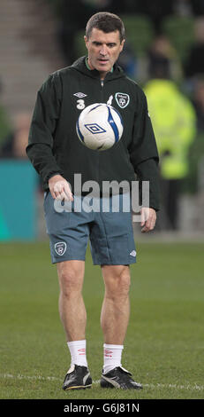 République d'Irlande gestionnaire adjoint Roy Keane avant le match amical à l'Aviva Stadium de Dublin, Irlande. Banque D'Images